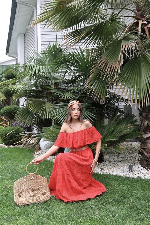 Toptan Kırmızı Omzu Lastikli Brode Elbise