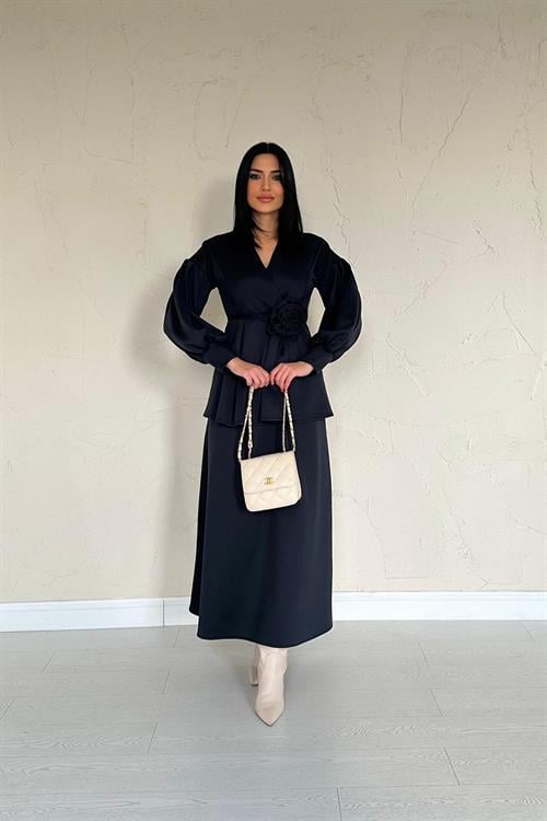 Wholesale Navy Blue Rose Detailed Suit