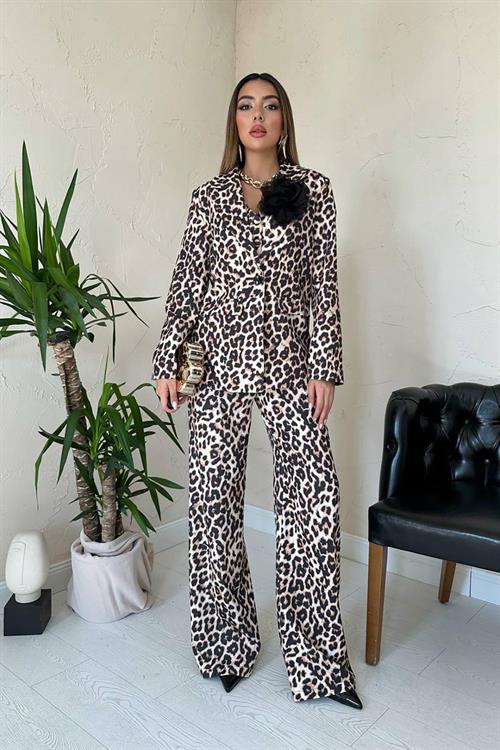 Wholesale Leopard Print Three-Piece Suit