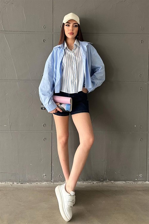 Toptan Mavi Çizgi Garnili Oversıze Gömlek