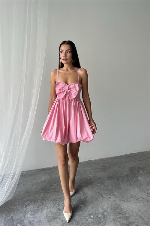 Toptan Pembe Önü Fiyonklu Askılı Elbise