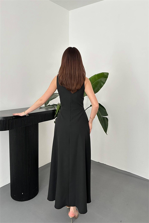 Wholesale Black Tie-Neck Long Dress