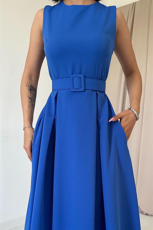 Toptan Saks Halter Yaka Kloş Elbise