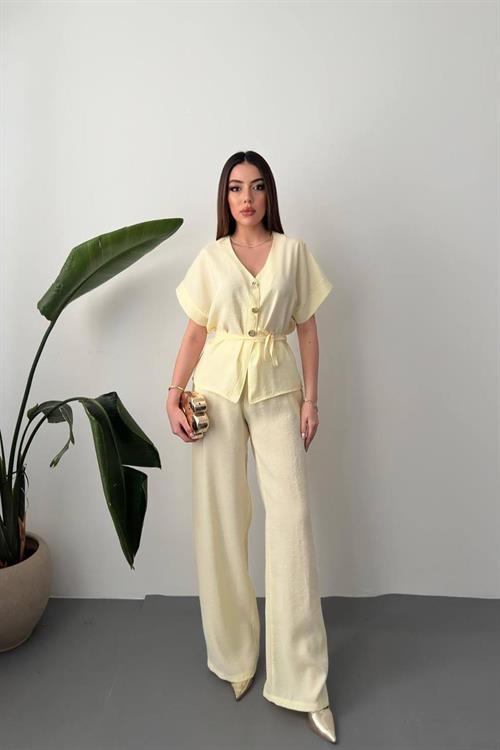 Wholesale Yellow Modal Two-Piece Set with Gold Buttons and Matching Belt