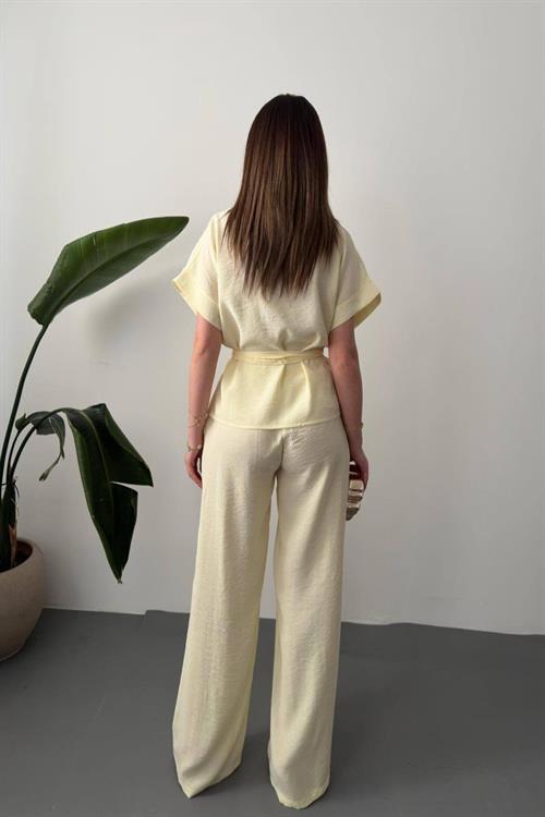 Wholesale Yellow Modal Two-Piece Set with Gold Buttons and Matching Belt