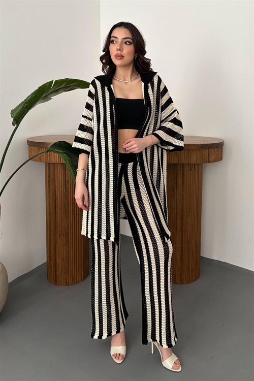 Toptan Siyah Çizgili Triko Takım
