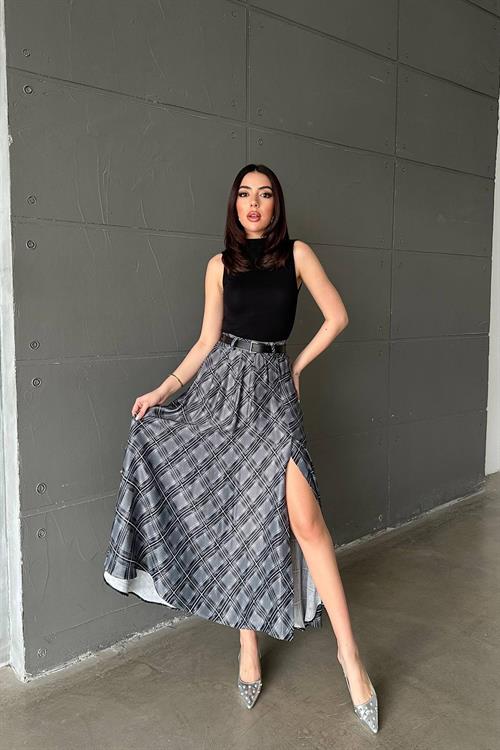 Wholesale Black Plaid Skirt