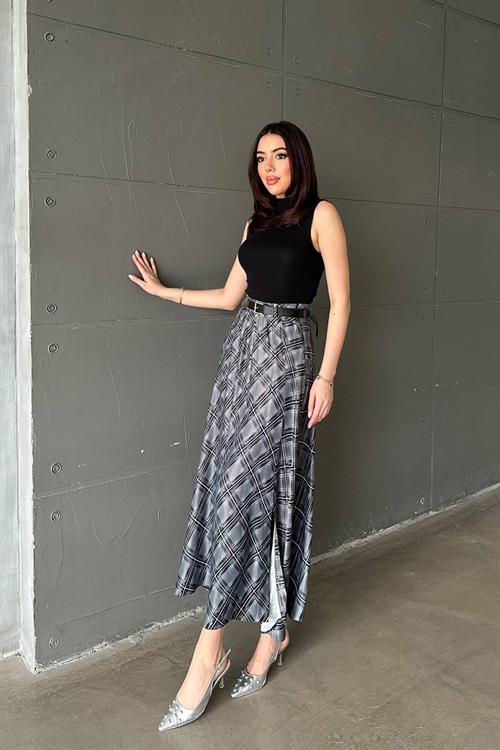 Wholesale Black Plaid Skirt