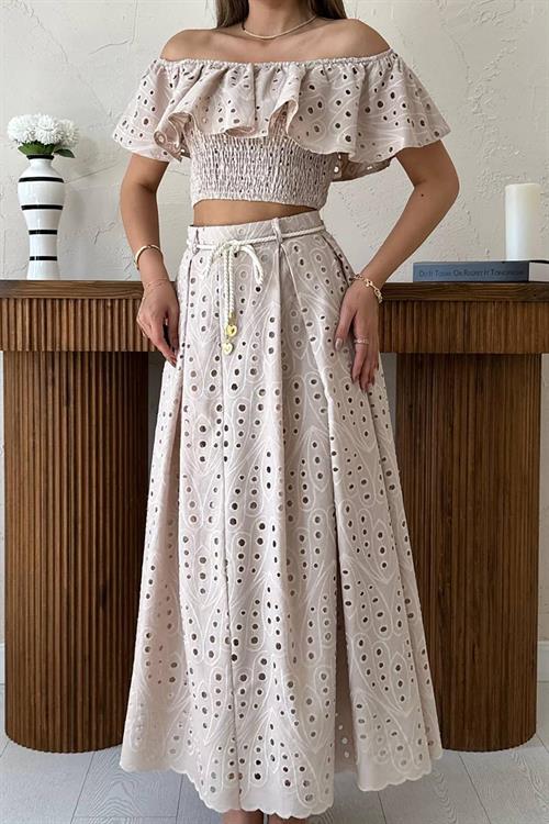 Wholesale Mink Guipure Embroidery Blouse and Skirt Set