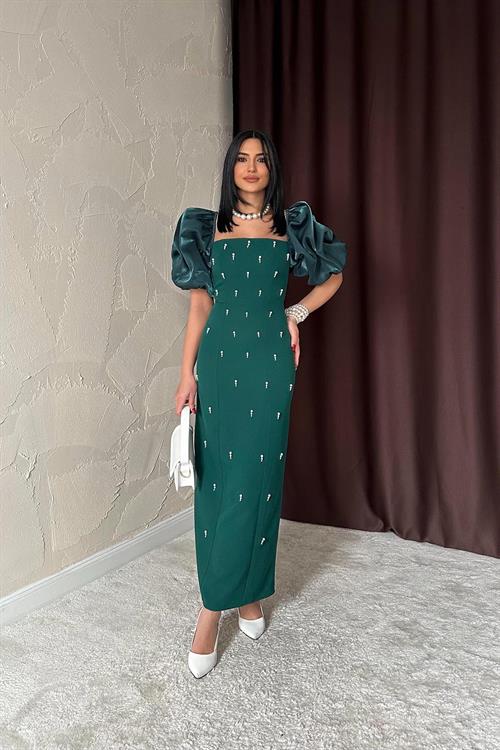 Toptan Zümrüt İşlemeli Kolu Garnili Elbise