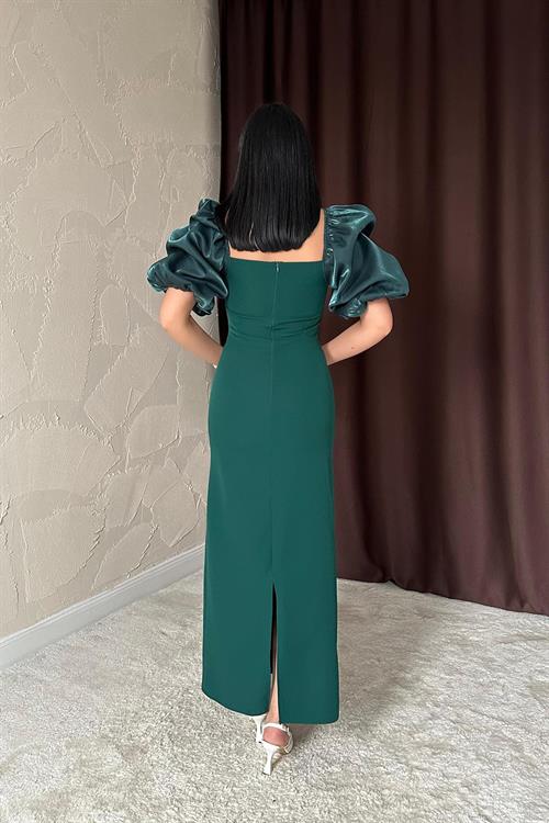 Toptan Zümrüt İşlemeli Kolu Garnili Elbise