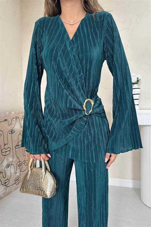 Wholesale Emerald Green Buckle Detailed Pleated Set