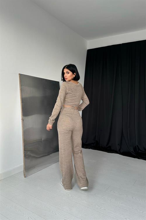 Wholesale Knitwear Set - Beige