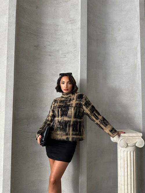 Knitwear Wholesale Wholesale Sweaters - Biscuit