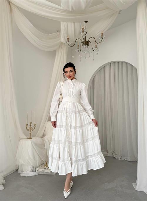 Verno Dress with Belt Detail