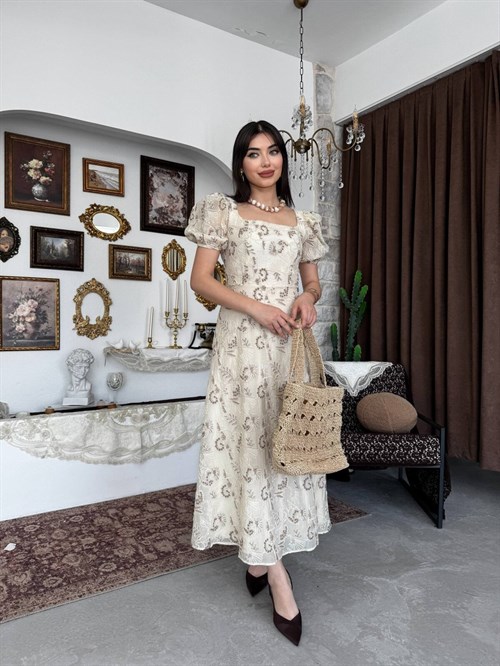 Vesam Midi Dress