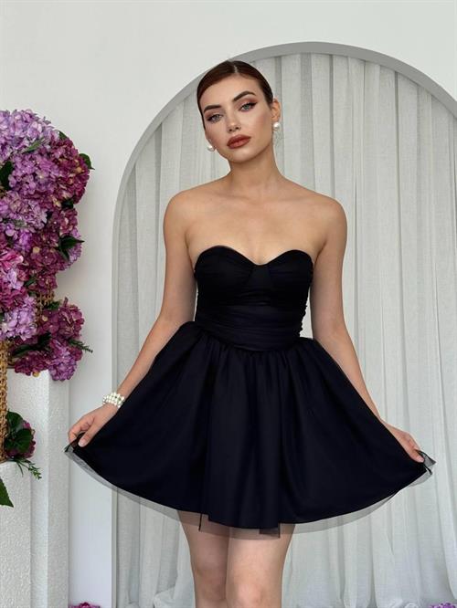 Xoxa Strapless Dress
