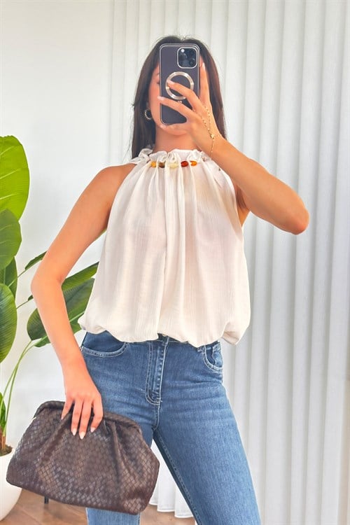 Yakası Boncuklu Balon Model Toptan Beyaz Bluz