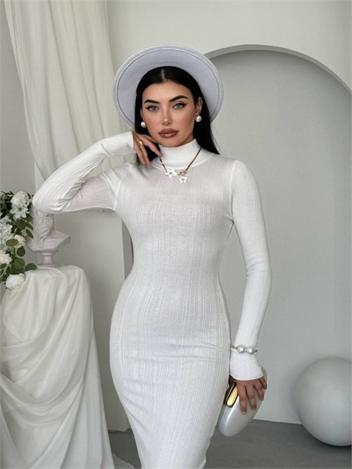 Zuzan Midi Dress