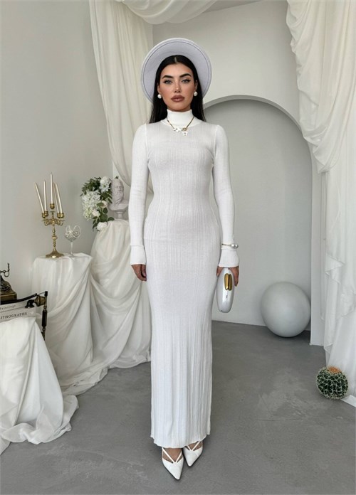 Zuzan Midi Dress