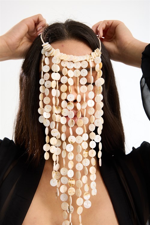 Cascading Shell Pendant Necklace