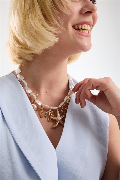 Gold Starfish Shell Necklace