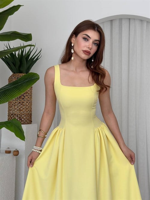 Heldi Pleated Dress - Yellow