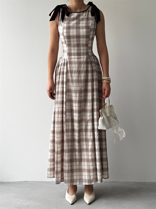 Mumu Dress with Bow Detail - Ecru