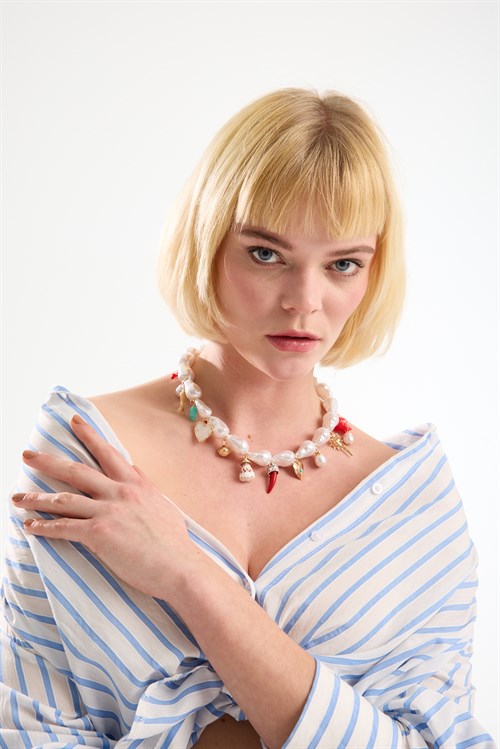 Seashell Charm Pearl Necklace