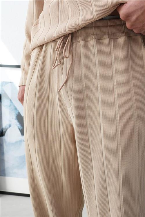Wholesale Men Beige Pants