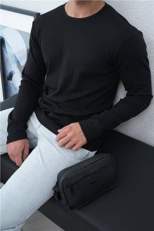 Wholesale Men Black Crew-Neck Sweatshirt
