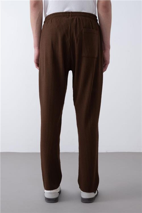 Wholesale Men Brown Pants