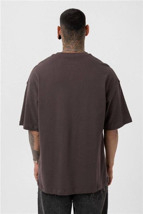 Wholesale Men Chocolate Oversize T-shirt