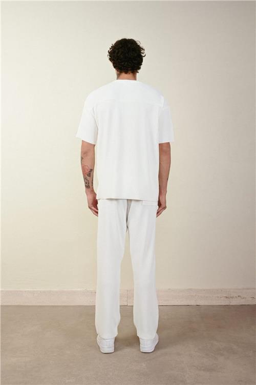 Wholesale Men Ecru Pants