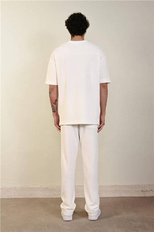 Wholesale Men Ecru Pants