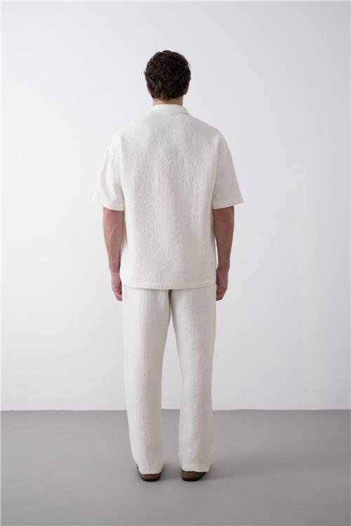 Wholesale Men Ecru Pants