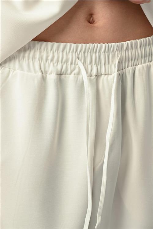 Wholesale Men Ecru Pants