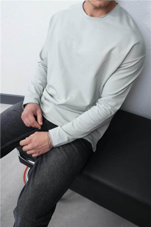 Wholesale Men Gray Crew-Neck Sweatshirt