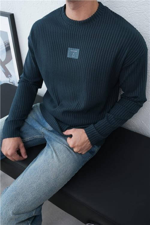 Wholesale Men Navy Crew-Neck Sweatshirt