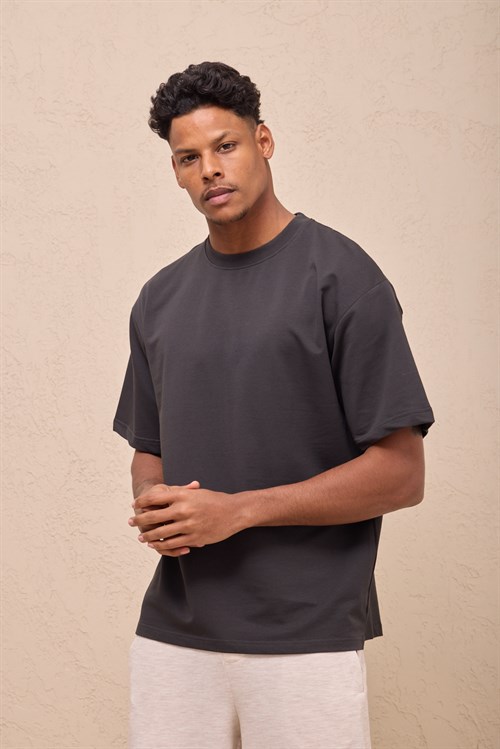 Wholesale Mens Anthracite Oversized Crew-Neck Basic T-Shirt
