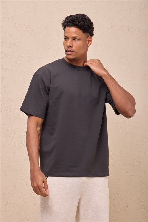 Wholesale Mens Anthracite Oversized Crew-Neck Basic T-Shirt