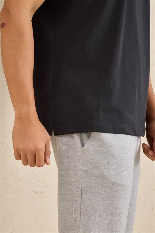 Wholesale Mens Anthracite Regular Fit Basic Crew-Neck T-Shirt