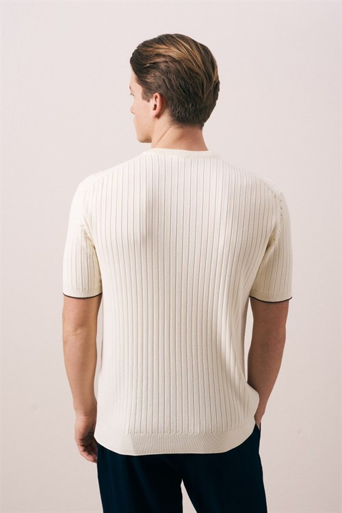 Wholesale Mens Beige Crew-Neck T-Shirt
