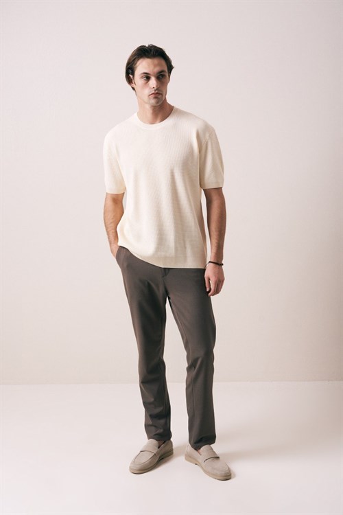 Wholesale Mens Beige Knit Crew-Neck T-Shirt