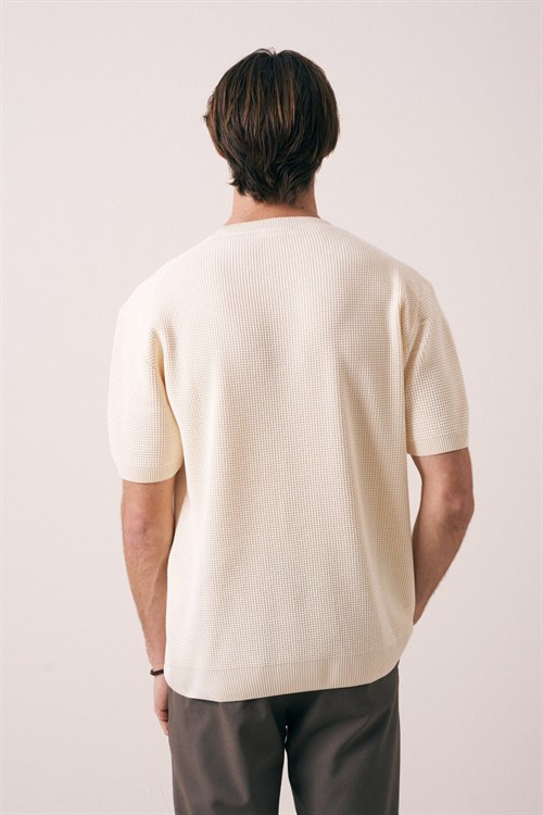 Wholesale Mens Beige Knit Crew-Neck T-Shirt