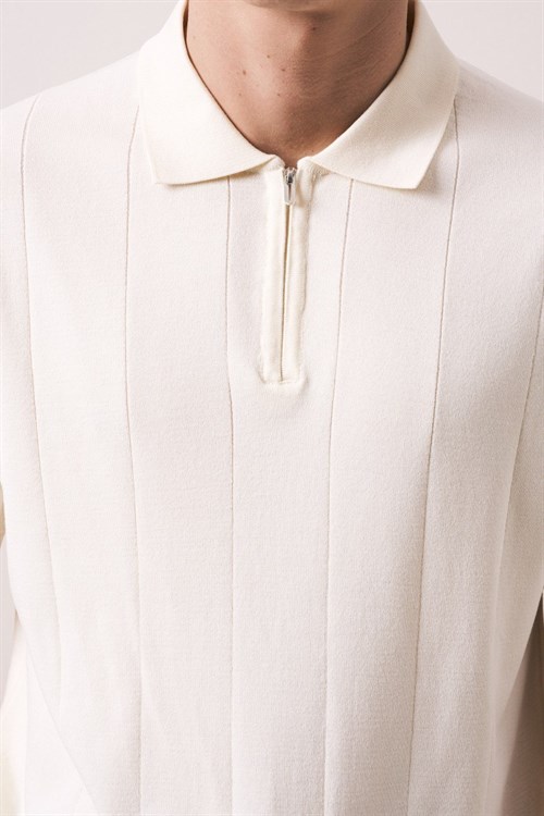 Wholesale Mens Beige Knit Polo T-Shirt