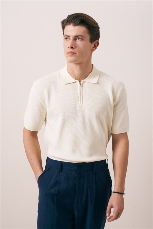Wholesale Mens Beige Knit T-Shirt
