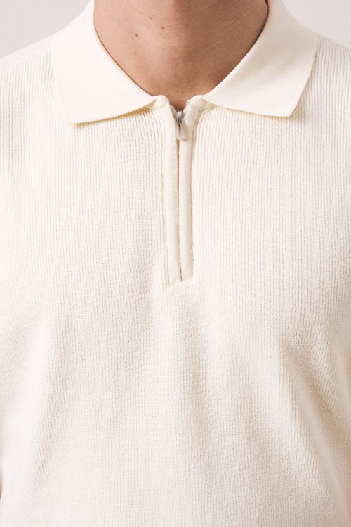 Wholesale Mens Beige Knit T-Shirt