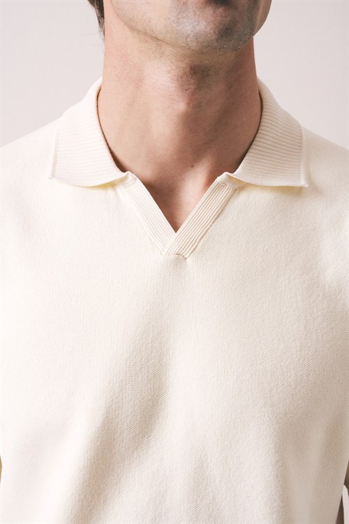 Wholesale Mens Beige Knit T-Shirt
