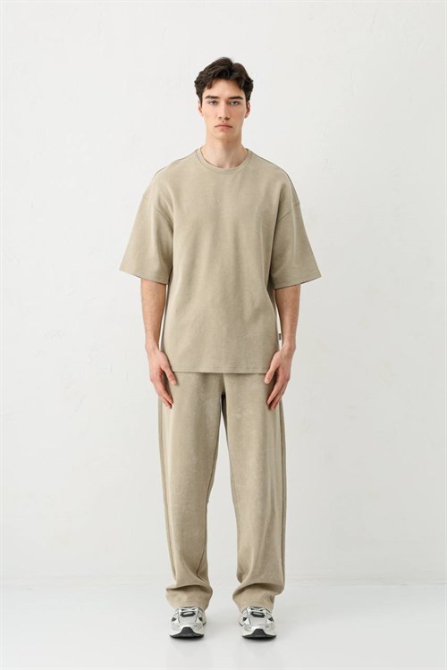 Wholesale Mens Beige T-Shirt and Pants Set
